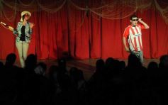 Foto de la galería: La Murga de la Estación presentó su nueva obra