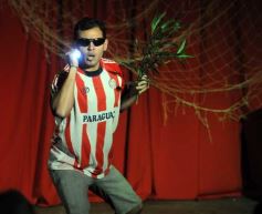 Foto de la galería: La Murga de la Estación presentó su nueva obra