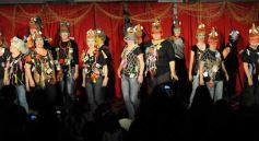 Foto de la galería: La Murga de la Estación presentó su nueva obra