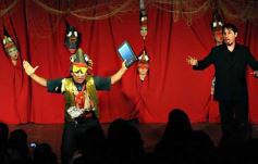 Foto de la galería: La Murga de la Estación presentó su nueva obra