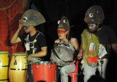 Foto de la galería: La Murga de la Estación presentó su nueva obra