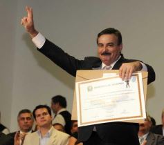 Foto de la galería: Diputados y Concejales electos recibieron sus diplomas