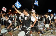 Foto de la galería: Segunda noche de la Estudiantina a pura fiesta
