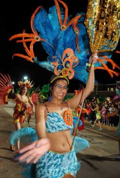 Foto de la galería: Segunda noche de la Estudiantina a pura fiesta