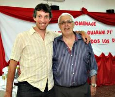 Foto de la galería: El programa radial "Fórmula tuerca y todos los deportes", homenajeó a las glorias de Guaraní de 1971