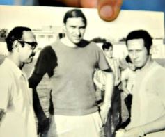 Foto de la galería: El programa radial "Fórmula tuerca y todos los deportes", homenajeó a las glorias de Guaraní de 1971