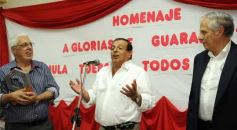 Foto de la galería: El programa radial "Fórmula tuerca y todos los deportes", homenajeó a las glorias de Guaraní de 1971