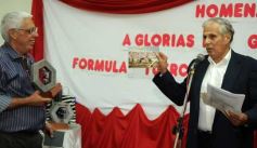 Foto de la galería: El programa radial "Fórmula tuerca y todos los deportes", homenajeó a las glorias de Guaraní de 1971