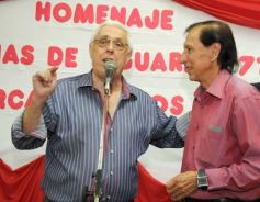 Foto de la galería: El programa radial "Fórmula tuerca y todos los deportes", homenajeó a las glorias de Guaraní de 1971