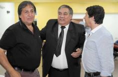Foto de la galería: El programa radial "Fórmula tuerca y todos los deportes", homenajeó a las glorias de Guaraní de 1971