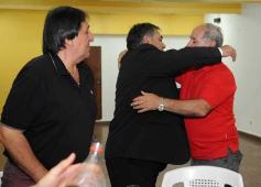 Foto de la galería: El programa radial "Fórmula tuerca y todos los deportes", homenajeó a las glorias de Guaraní de 1971