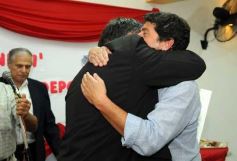 Foto de la galería: El programa radial "Fórmula tuerca y todos los deportes", homenajeó a las glorias de Guaraní de 1971
