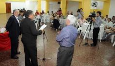 Foto de la galería: El programa radial "Fórmula tuerca y todos los deportes", homenajeó a las glorias de Guaraní de 1971