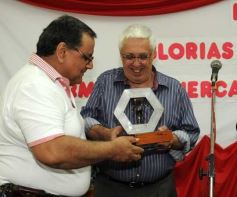 Foto de la galería: El programa radial "Fórmula tuerca y todos los deportes", homenajeó a las glorias de Guaraní de 1971