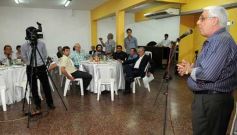 Foto de la galería: El programa radial "Fórmula tuerca y todos los deportes", homenajeó a las glorias de Guaraní de 1971