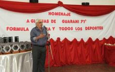 Foto de la galería: El programa radial "Fórmula tuerca y todos los deportes", homenajeó a las glorias de Guaraní de 1971