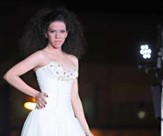 Foto de la galería: En el tradicional desfile "Posadas está de moda" el diseñador Ángel Olivera presentó las nuevas tendencias