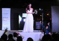 Foto de la galería: En el tradicional desfile "Posadas está de moda" el diseñador Ángel Olivera presentó las nuevas tendencias