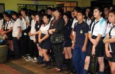 Foto de la galería: Ex alumnos del 5º año "B" de la promoción 1963 de la escuela Nacional celebraron los 50 años del acto de colación