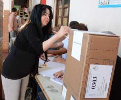 Foto de la galería: La jornada cívica de los posadeños