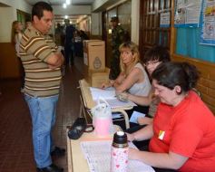 Foto de la galería: La jornada cívica de los posadeños
