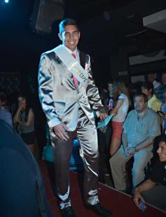 Foto de la galería: Elección de reinas y reyes departamentales de la estudiantina 2013