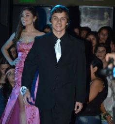 Foto de la galería: Elección de reinas y reyes departamentales de la estudiantina 2013
