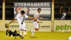 Foto de la galería: Guaraní Antonio Franco 1 - Juventud Antoniana de Salta 0