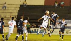 Foto de la galería: Guaraní Antonio Franco 1 - Juventud Antoniana de Salta 0