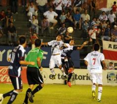 Foto de la galería: Guaraní Antonio Franco 1 - Juventud Antoniana de Salta 0
