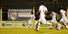 Foto de la galería: Guaraní Antonio Franco 1 - Juventud Antoniana de Salta 0
