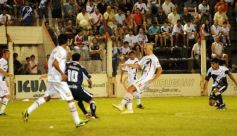 Foto de la galería: Guaraní Antonio Franco 1 - Juventud Antoniana de Salta 0