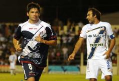 Foto de la galería: Guaraní Antonio Franco 1 - Juventud Antoniana de Salta 0