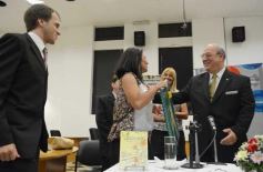 Foto de la galería: Enrique Eduardo "Kito" Galiana presentó su libro "Aparecidos, tesoros y leyendos en Corrientes"