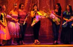Foto de la galería: Gala Anual de Escuela Danzana Estudio-Ballet dirigida por la profesora Ana María Escalada