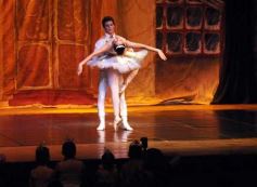 Foto de la galería: Gala Anual de Escuela Danzana Estudio-Ballet dirigida por la profesora Ana María Escalada