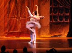 Foto de la galería: Gala Anual de Escuela Danzana Estudio-Ballet dirigida por la profesora Ana María Escalada