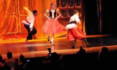 Foto de la galería: Gala Anual de Escuela Danzana Estudio-Ballet dirigida por la profesora Ana María Escalada