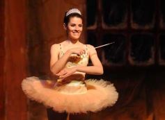 Foto de la galería: Gala Anual de Escuela Danzana Estudio-Ballet dirigida por la profesora Ana María Escalada