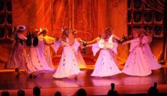 Foto de la galería: Gala Anual de Escuela Danzana Estudio-Ballet dirigida por la profesora Ana María Escalada