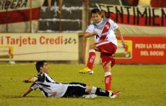 Foto de la galería: Debut y despedida para Guaraní en la Copa Argentina