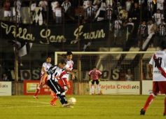 Foto de la galería: Debut y despedida para Guaraní en la Copa Argentina