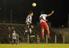Foto de la galería: Debut y despedida para Guaraní en la Copa Argentina