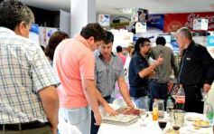 Foto de la galería: Gran feria de ventas para libreros en el negocio mayorista Efrén López