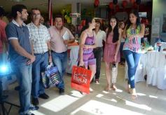 Foto de la galería: Gran feria de ventas para libreros en el negocio mayorista Efrén López