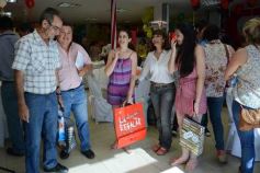 Foto de la galería: Gran feria de ventas para libreros en el negocio mayorista Efrén López