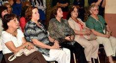 Foto de la galería: La promoción 1973 de la escuela de Comercio N° 6 celebró los 40 años de egresados