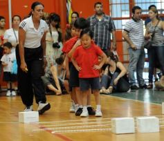 Foto de la galería: Fiesta de Educación Física del Colegio Del Carmen en el Instituto Provincial de Deportes