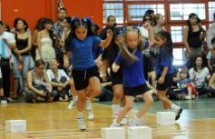 Foto de la galería: Fiesta de Educación Física del Colegio Del Carmen en el Instituto Provincial de Deportes