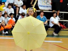 Foto de la galería: Fiesta de Educación Física del Colegio Del Carmen en el Instituto Provincial de Deportes